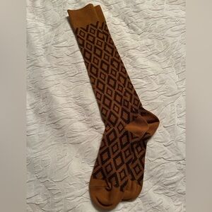 Girly Geometric Patterned Brown Socks